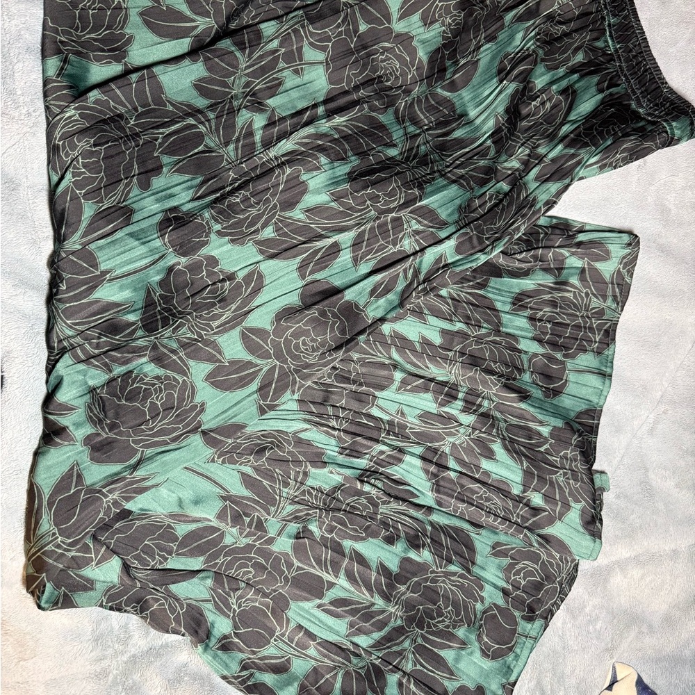NWOT Gap Satin Crinkle Pants- size large Petite - Picture 6 of 6